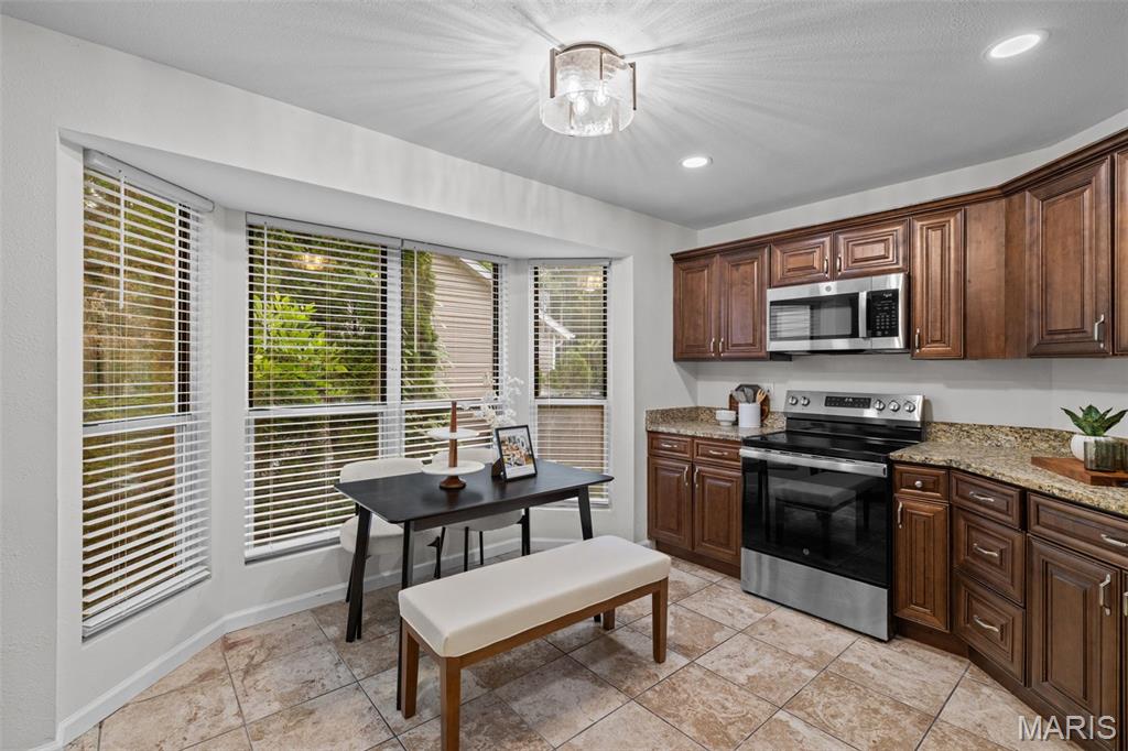 Fox Lake 6 - Residential