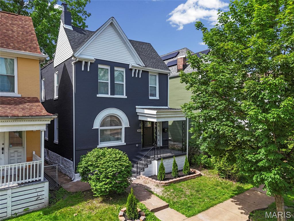 Check out this fabulously updated 4 bed, 2.5 bath home in the heart of Tower Grove South! 

Step in from the covered front porch into the welcoming entryway featuring a grand staircase. The spacious living room showcases a charming arched window full of character. The dining room flows seamlessly into the beautifully updated kitchen complete with an eat-in island — perfect for entertaining. A convenient half bath rounds out the main floor. Upstairs you’ll find 4 bedrooms and 2 full baths, including a primary suite with fully updated private bath. The hall bath has also been fully renovated. Additional features include an unfinished walk-out basement, fenced backyard, and 2-car parking pad in the rear. Plus you can enjoy peace of mind with a new roof, several new windows, new HVAC, and new electric hot water. 2 blocks from Tower Grove Park, this home is walkable to favorite spots like Gustine Market, Hartford Coffee Company, and Fleur de The.