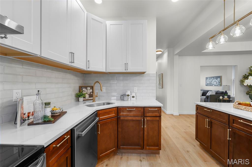 Russell Place Add - Residential
