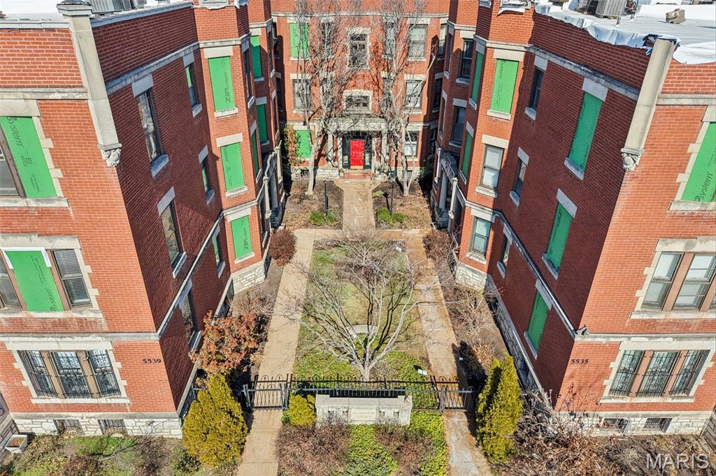 Waterman Condo 01 - Residential Lease