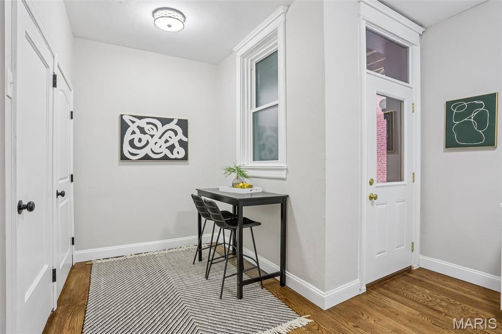 Waterman Condo 01 - Residential Lease