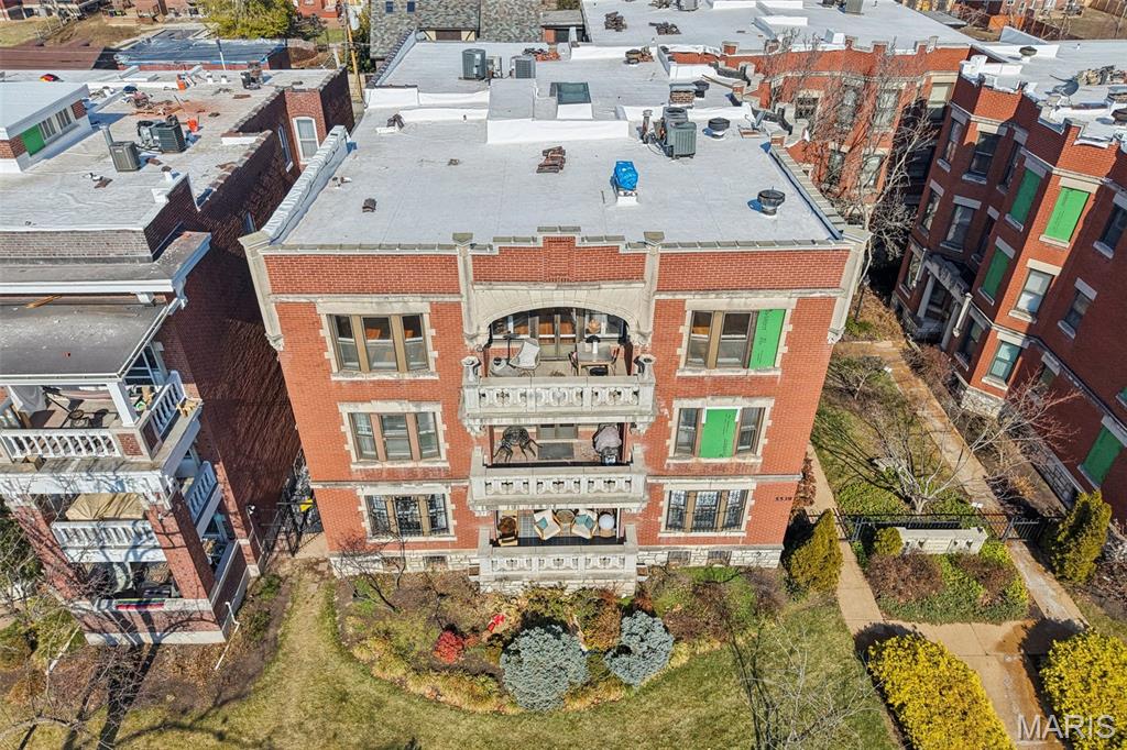 Waterman Condo 01 - Residential Lease