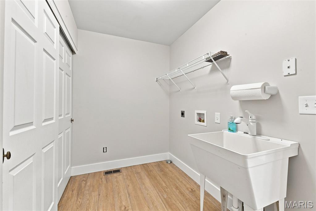 Vlgs At Bainbridge Parkshire Village - Residential