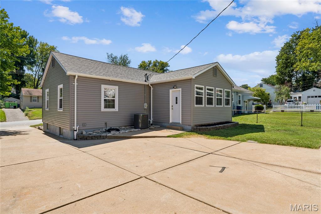 Oak Terrace - Residential