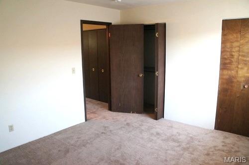 FAIRWOOD HILLS - Residential Lease