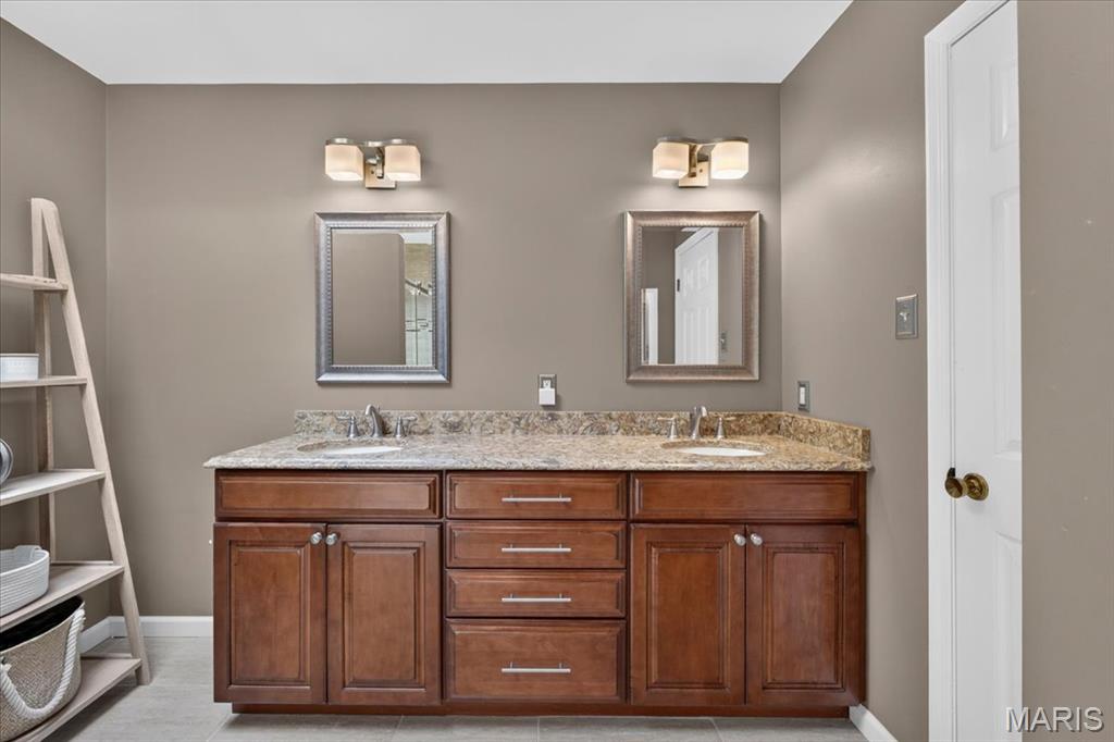 Dougherty Oaks - Residential