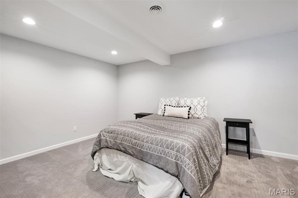 Thousand Oaks One - Residential
