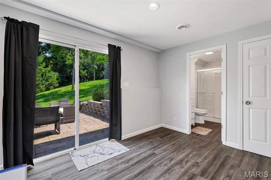 Thousand Oaks One - Residential