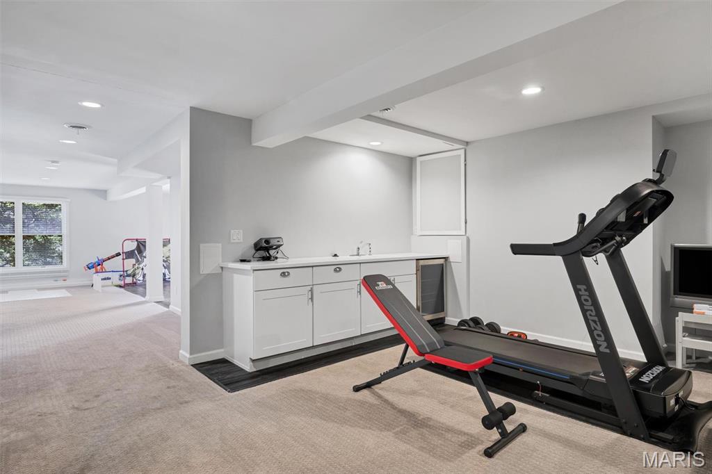Thousand Oaks One - Residential