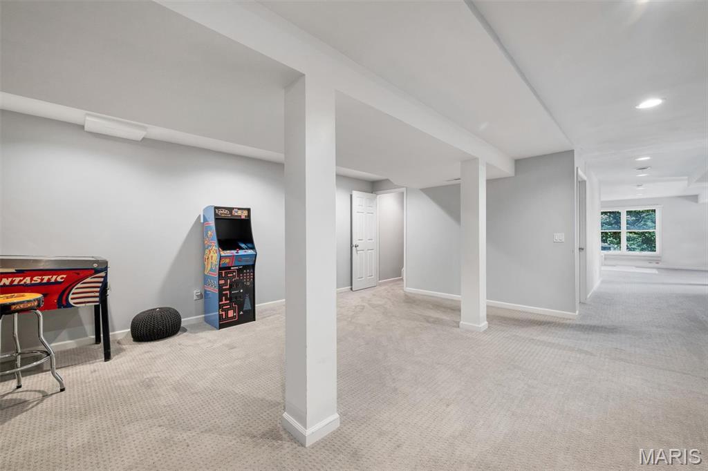 Thousand Oaks One - Residential