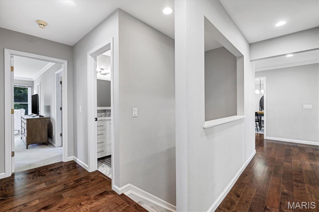 Thousand Oaks One - Residential