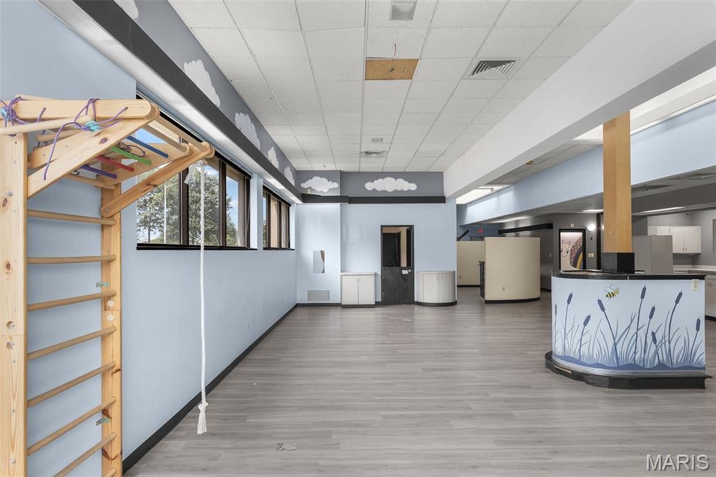 Whitelaws Sub - Commercial Lease