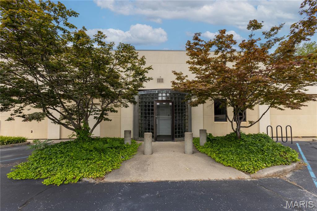 Whitelaws Sub - Commercial Lease