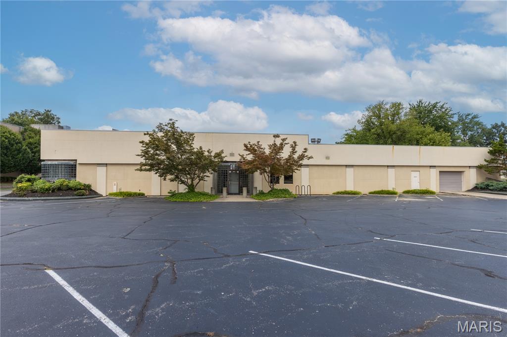 Whitelaws Sub - Commercial Lease