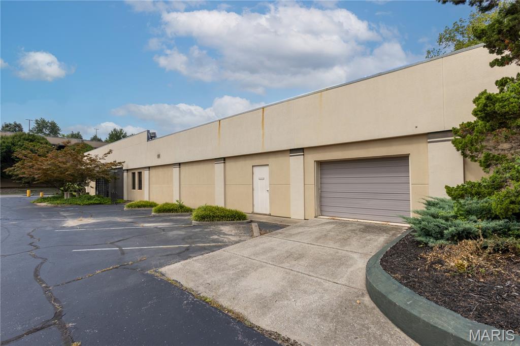 Whitelaws Sub - Commercial Lease