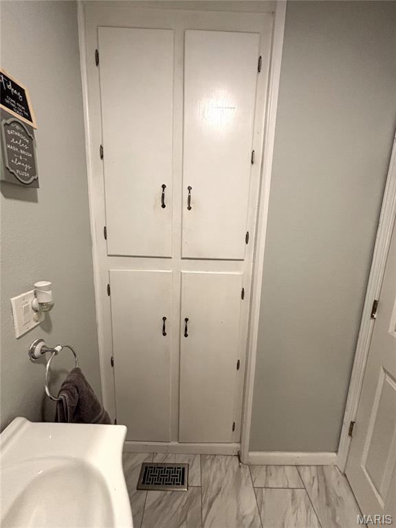 Lindlys Add - Residential