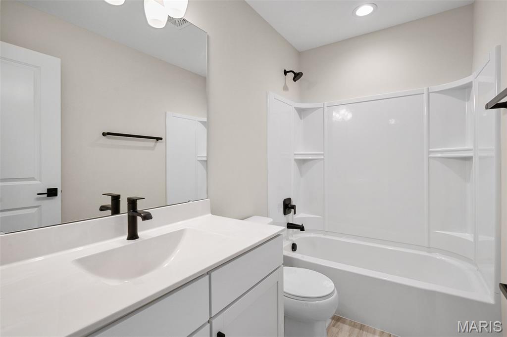 Manors at the Timbers 9 - Residential