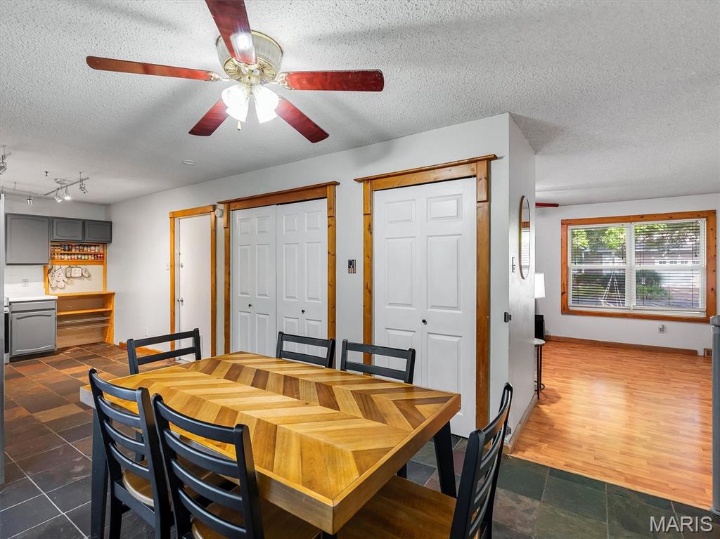Lake Meadows - Residential