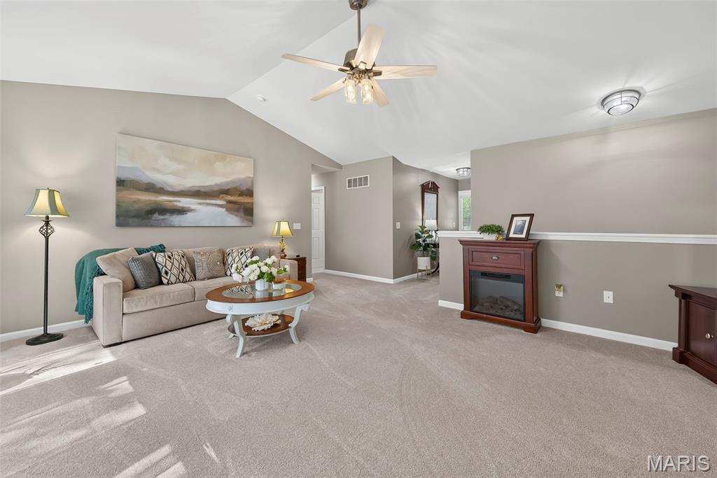 Hunters Green Six - Residential