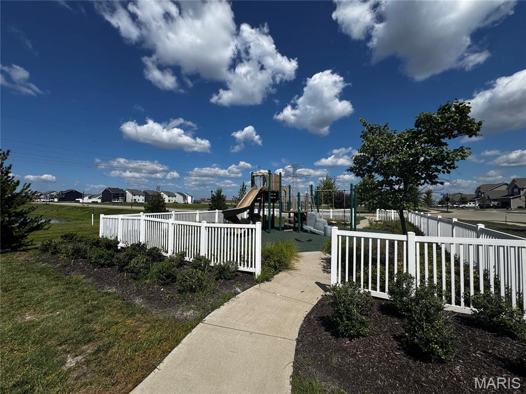 Charlestowne Place - Residential