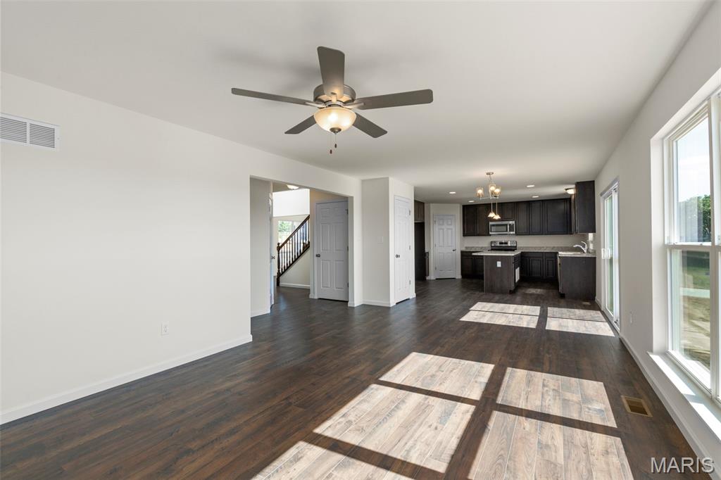 Wilmer Crossing Manors 153 - Residential