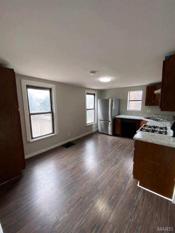 Granite City - Residential Income