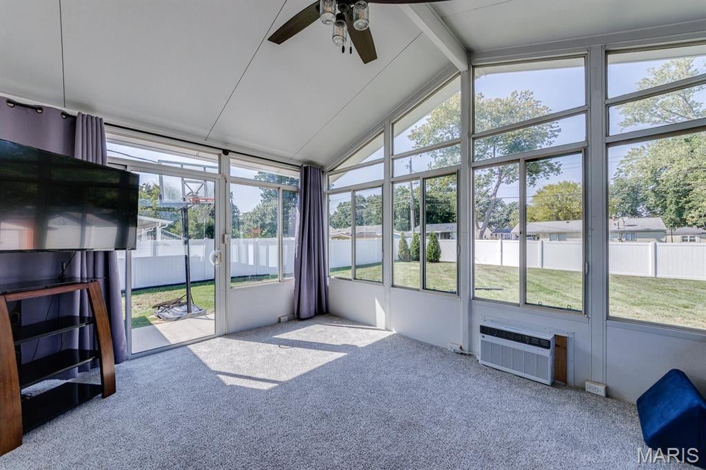 Riverside 2 - Residential