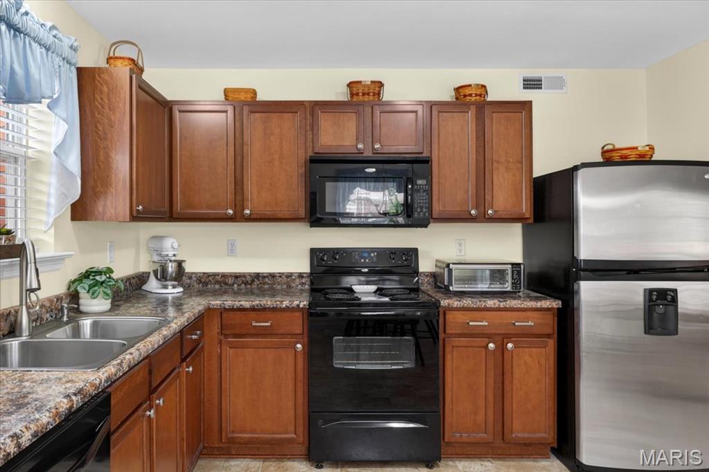 Montecito Resub Village C Condo Bldg 6C - Residential