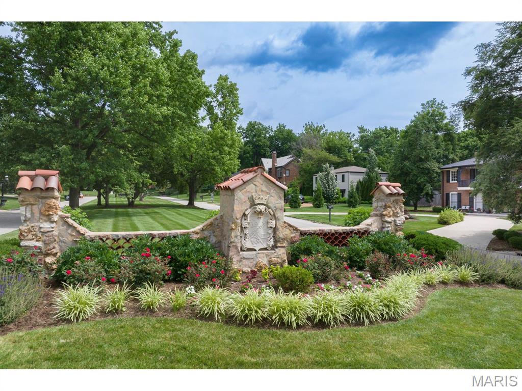La Hacienda - Residential