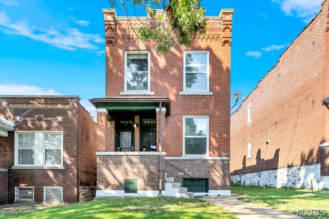 Fantastic opportunity to own a South City duplex! Each spacious 1,000+ SF unit features large living rooms, bedrooms, and kitchens, along with hardwood floors throughout and fresh paint. Recent updates include two newer water heaters (2023 & 2026), furnace (2022), electrical panel (2021), sewer line repair (2021), and an updated upstairs bathroom. Large backyard provides additional outdoor space. Conveniently located just minutes from Tower Grove Park. Great opportunity for an owner occupant or investor looking to add to their portfolio. Property is ready for your finishing touches...schedule your showing today!