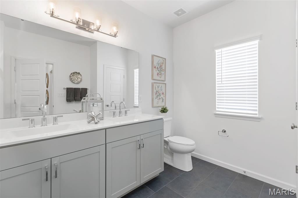 Walnut Hills - Residential