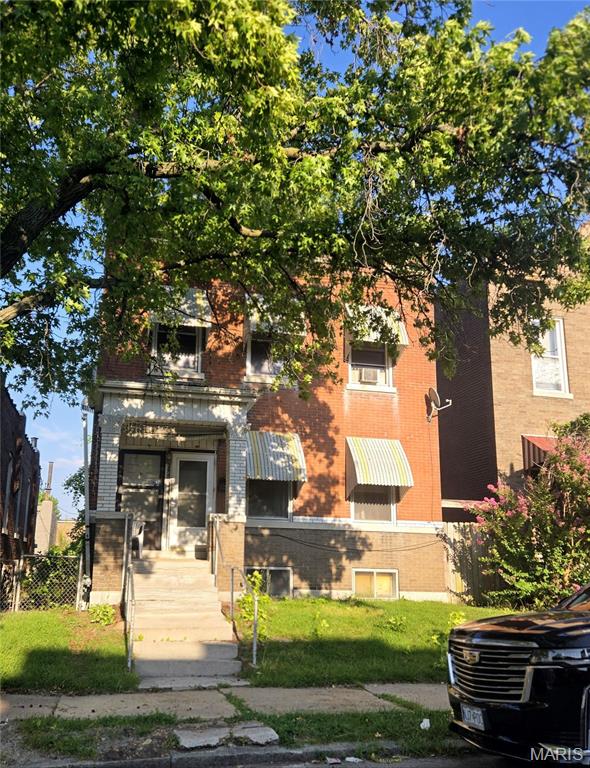 Investment opportunity in the heart of Benton Park West, just moments from shopping, parks, and neighborhood amenities. Originally a two-family, this home has been converted to a single-family residence and offers five bedrooms and two full bathrooms, with room to add a third bath. Good bones throughout, with a solid brick exterior and a full basement offering additional space to finish or use for storage.

Off-street parking adds everyday convenience, and the layout gives an investor or owner-occupant plenty of room to work with. Sold as-is — bring your vision and make this Benton Park West property your own.
