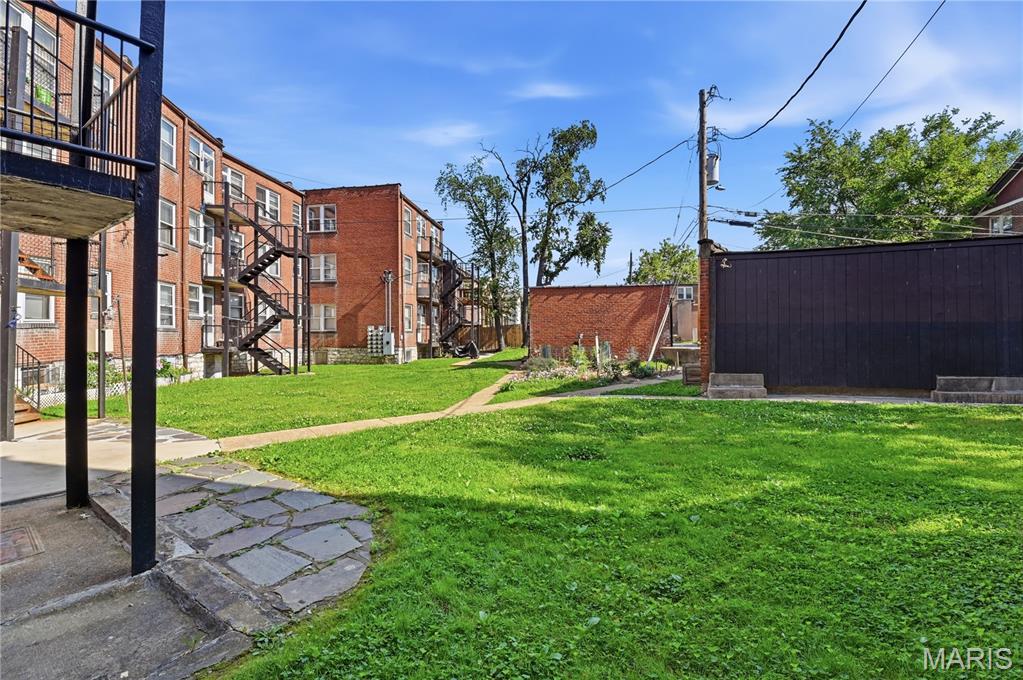 South Kingshighway Terrace Add - Residential Income