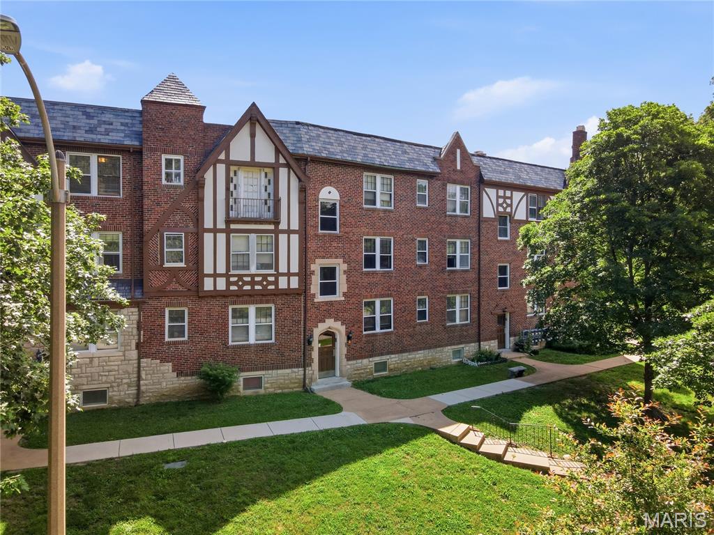 South Kingshighway Terrace Add - Residential Income