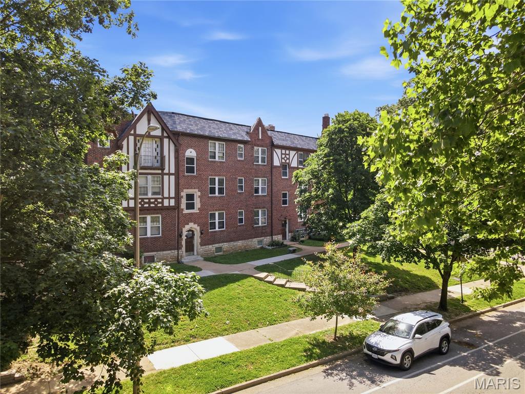 South Kingshighway Terrace Add - Residential Income
