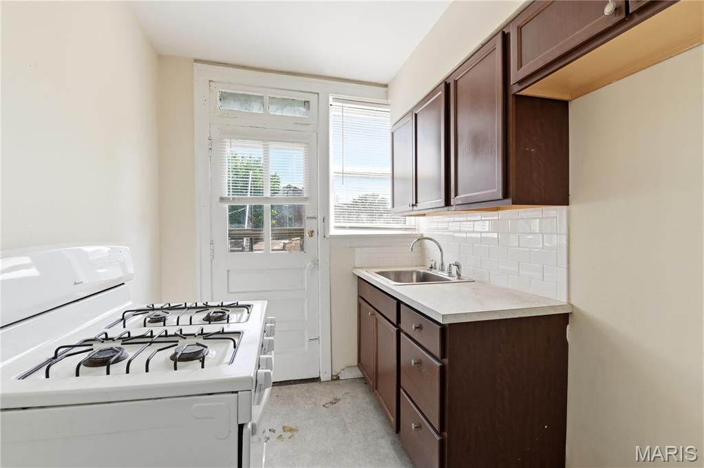 South Kingshighway Terrace Add - Residential Income