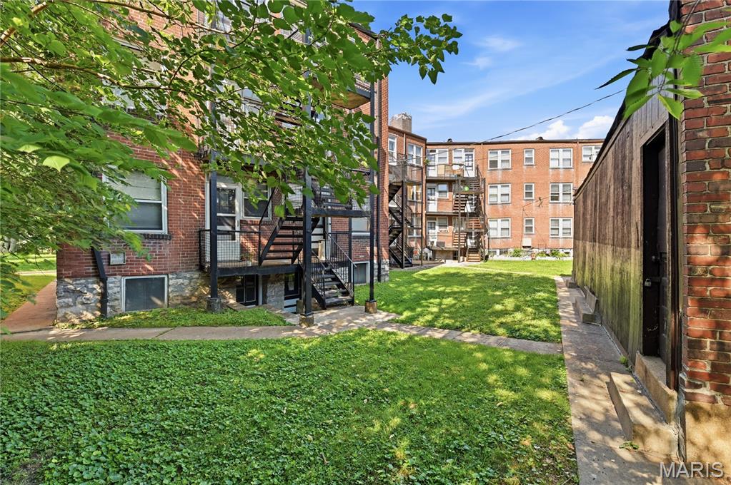 South Kingshighway Terrace Add - Residential Income