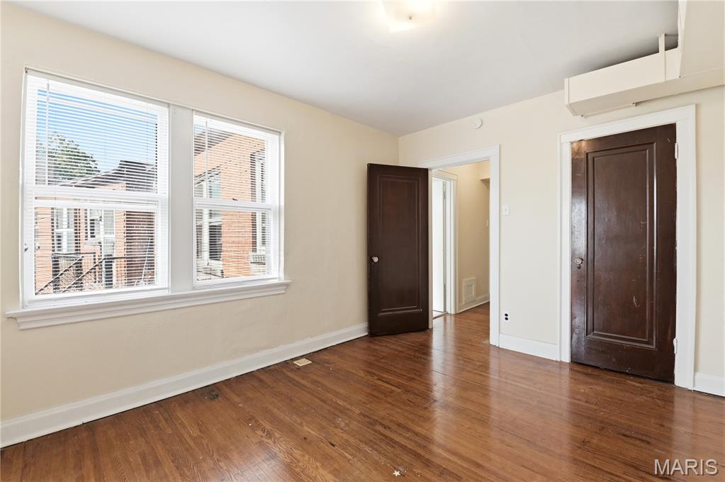 South Kingshighway Terrace Add - Residential Income