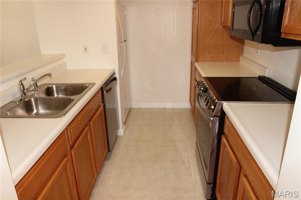 Lemay Place Condo Ph 4 - Residential