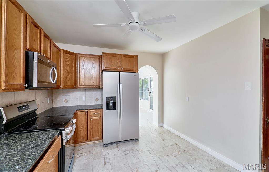Country Club Add To Normandy Park 2 - Residential