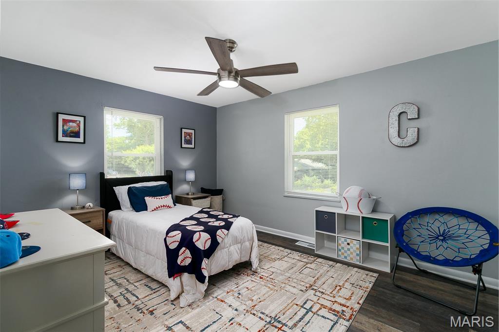 Maple Crest 1 - Residential