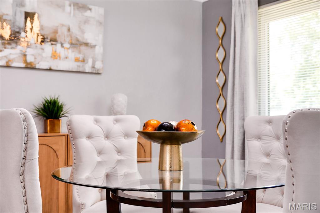 Maple Crest 1 - Residential