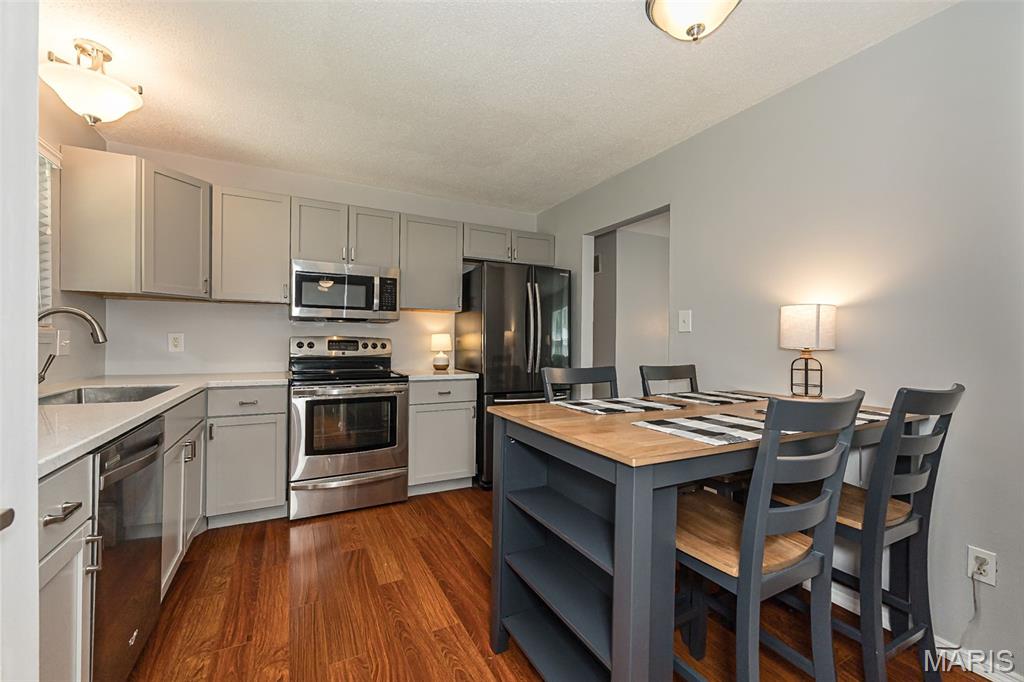 Ries Place - Residential