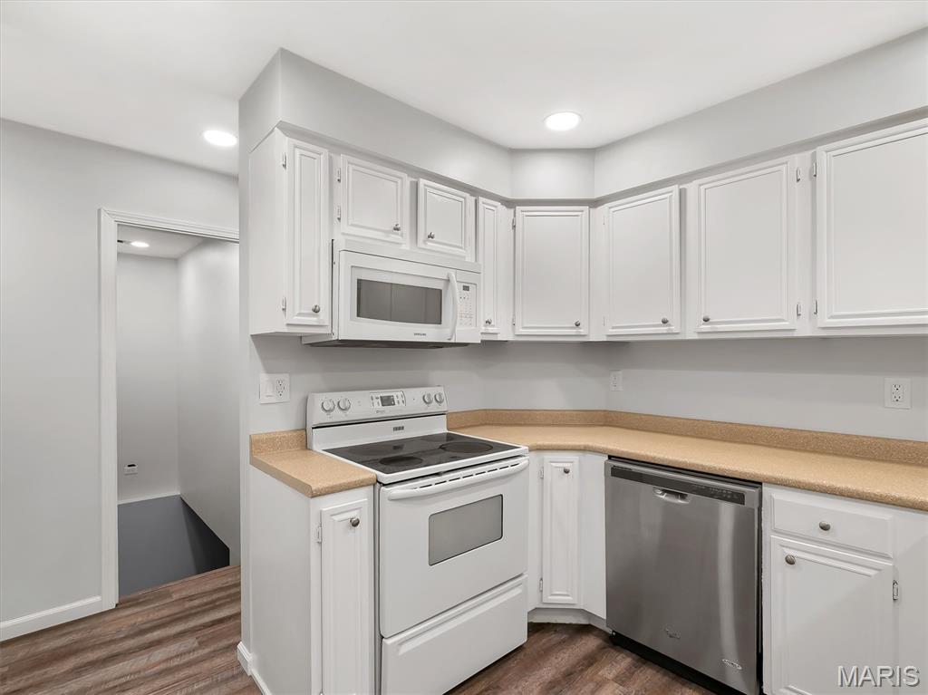 Villages Of Remington Oaks One - Residential