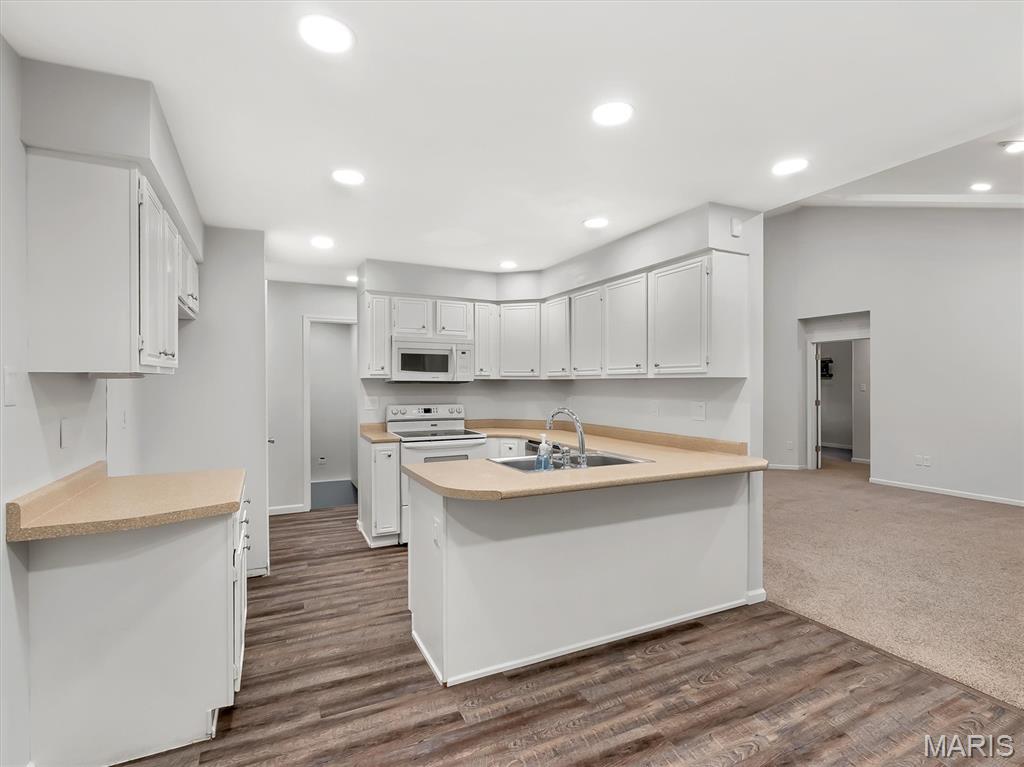 Villages Of Remington Oaks One - Residential
