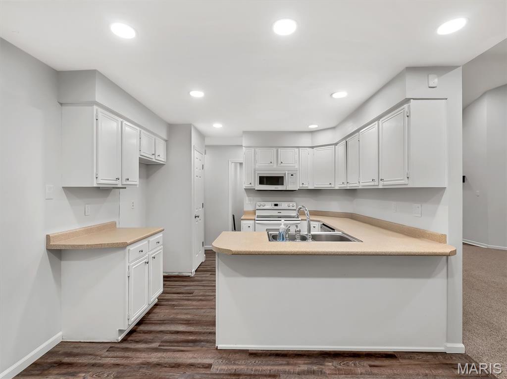 Villages Of Remington Oaks One - Residential