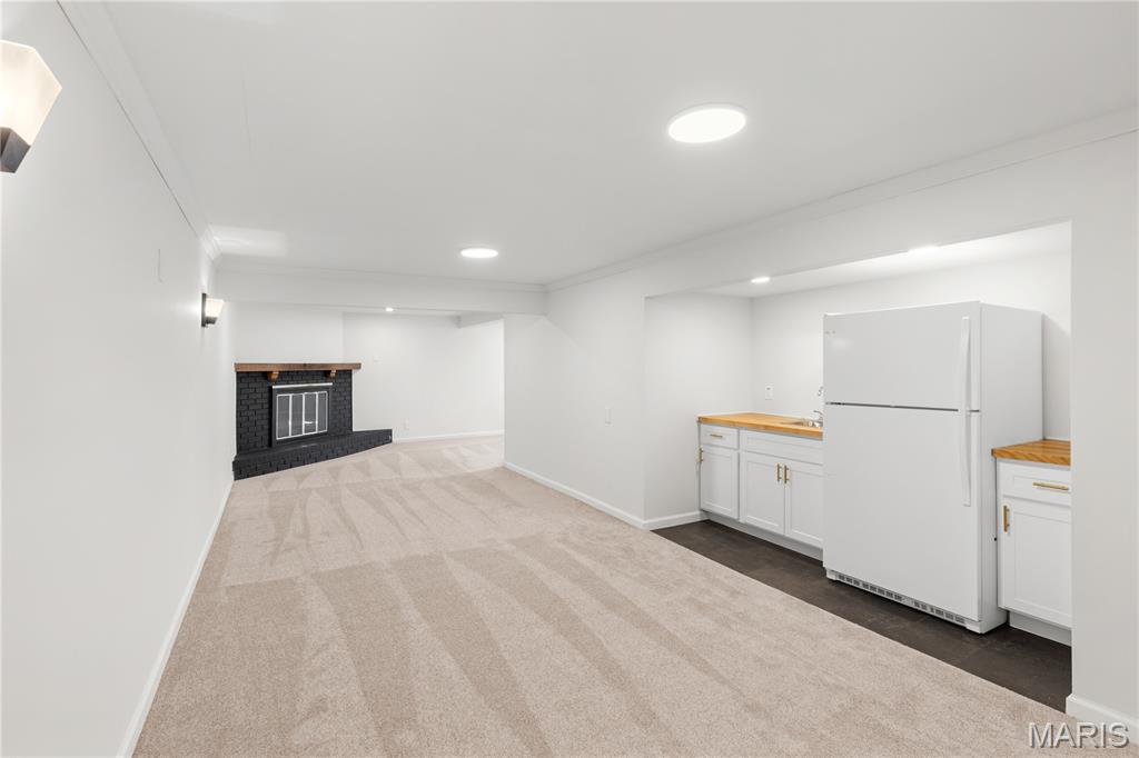 Gran-Lin Court - Residential