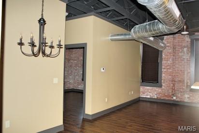 Collinsville - Commercial Sale
