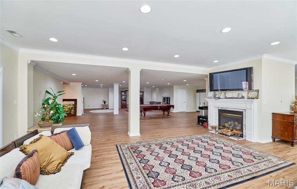 Hawthorne Meadow - Residential