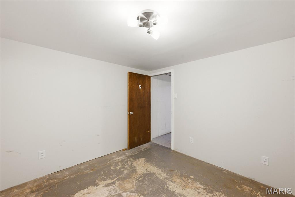 Cambridge Courts Condo - Residential